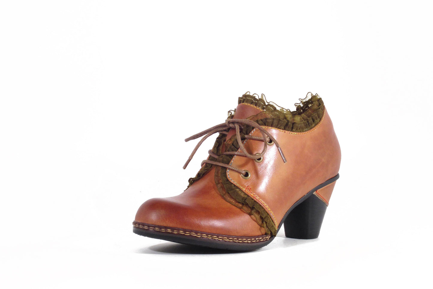 A Chelsea Crew Johana Leather Retro Lace Victorian Oxford Heel