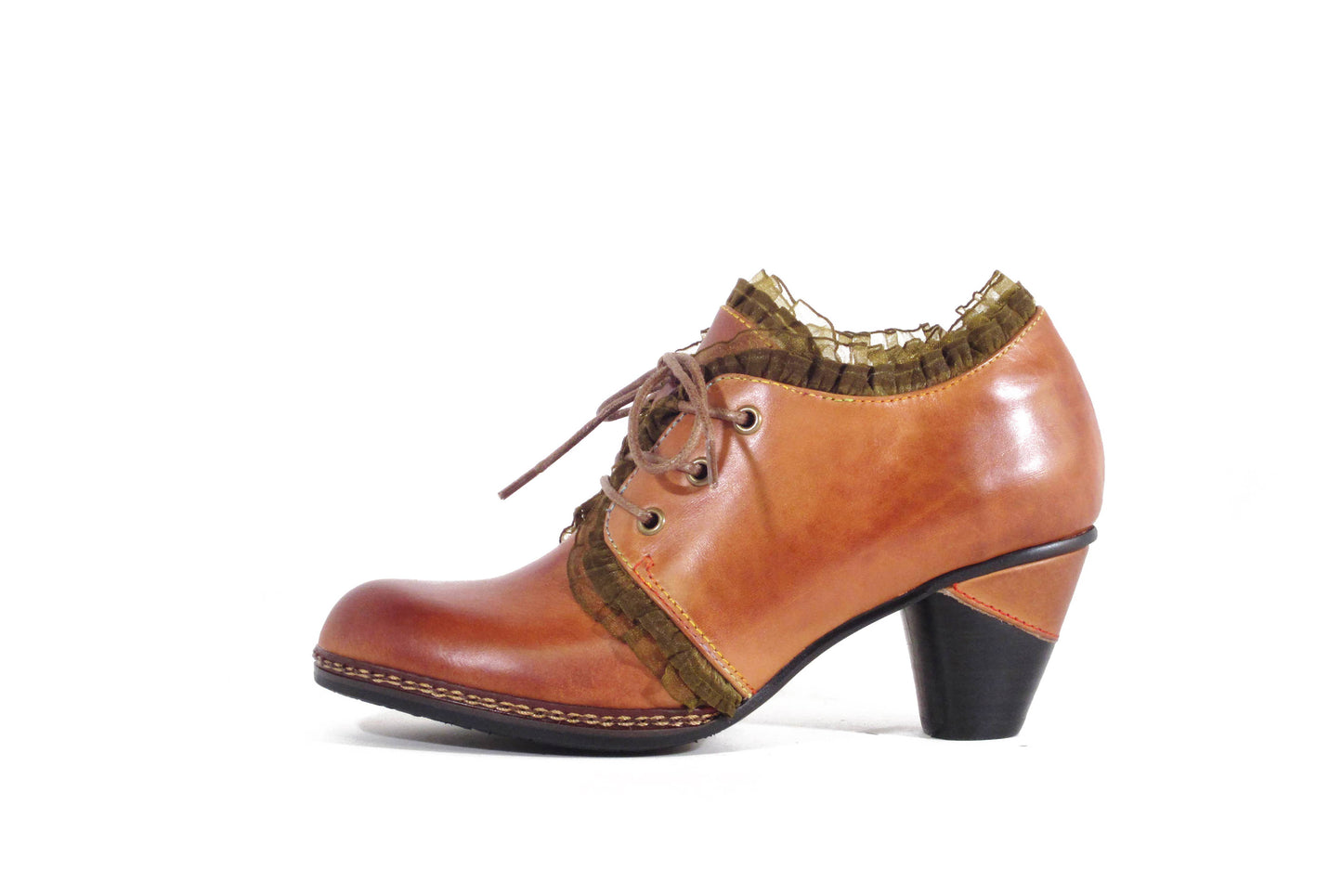 A Chelsea Crew Johana Leather Retro Lace Victorian Oxford Heel