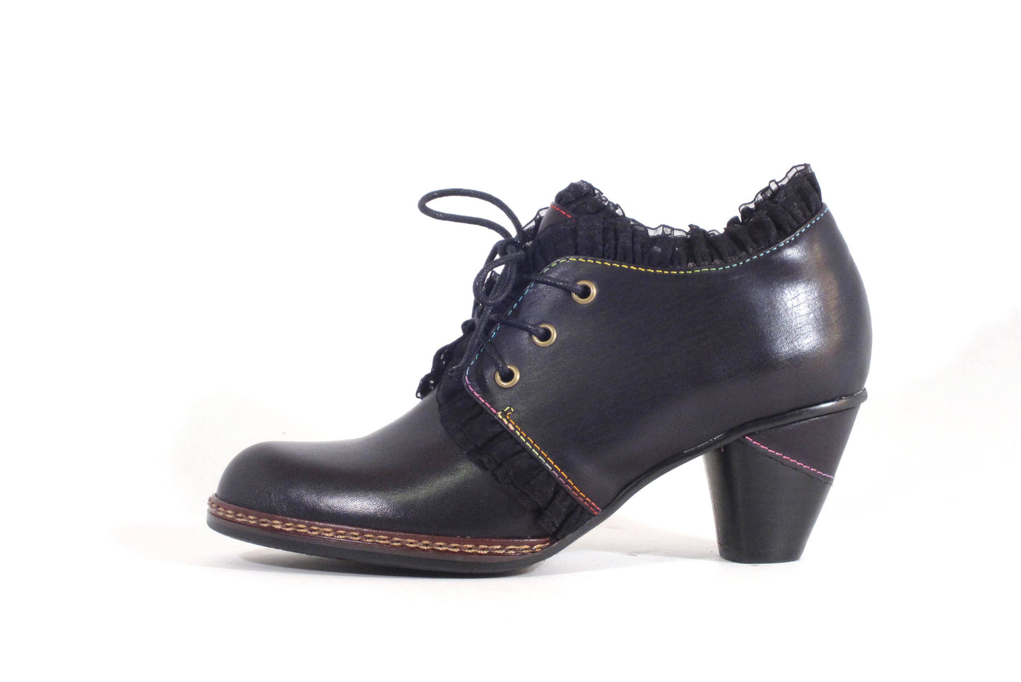 A Chelsea Crew Johana Leather Retro Lace Victorian Oxford Heel