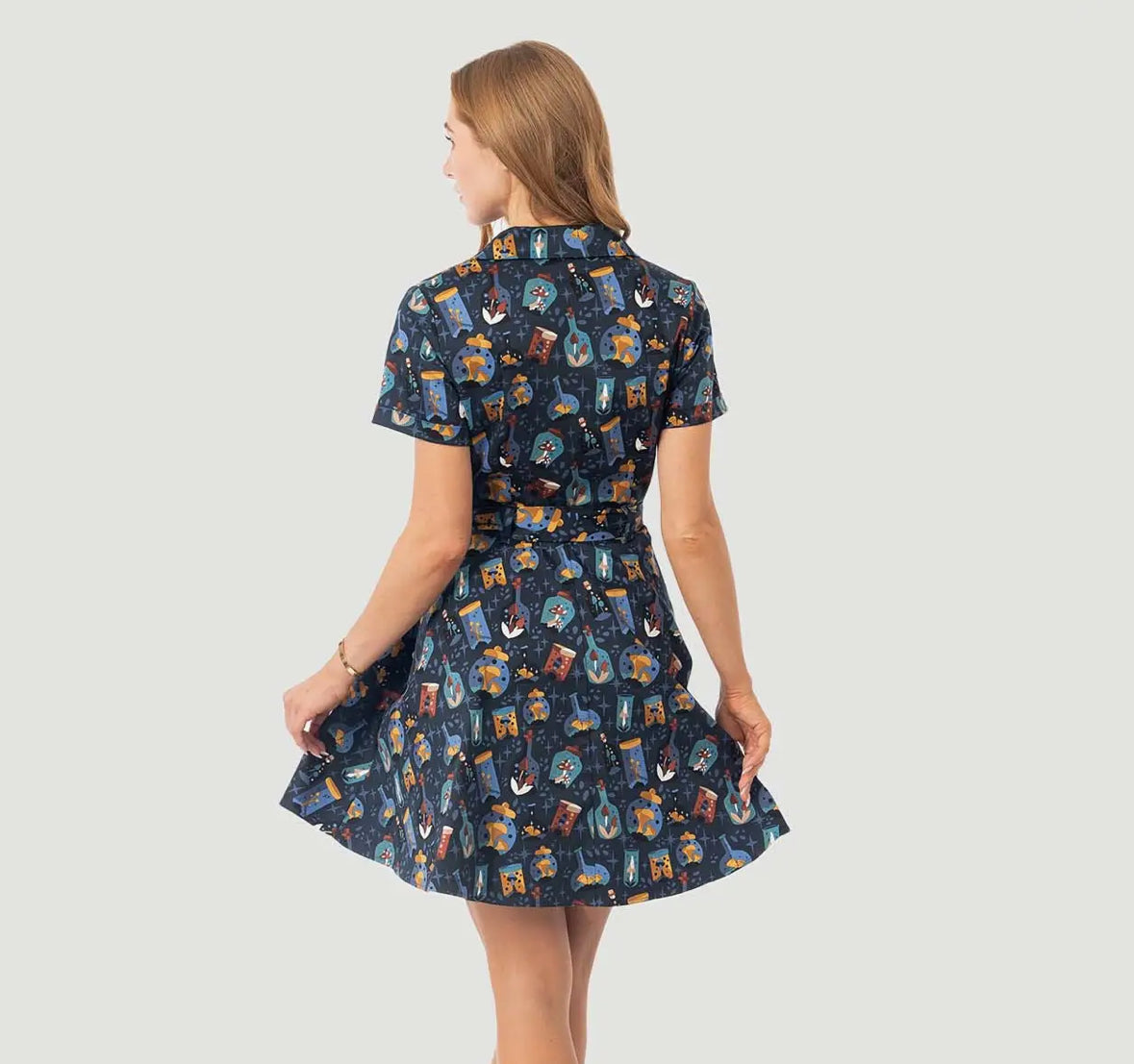 Eva Rose Short Sleeve Shirt Dress W/ Belt & Pockets in Poison Plant