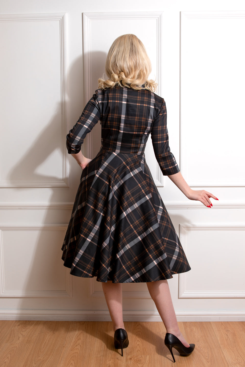 Hearts & Roses Ariella Plaid Swing Dress